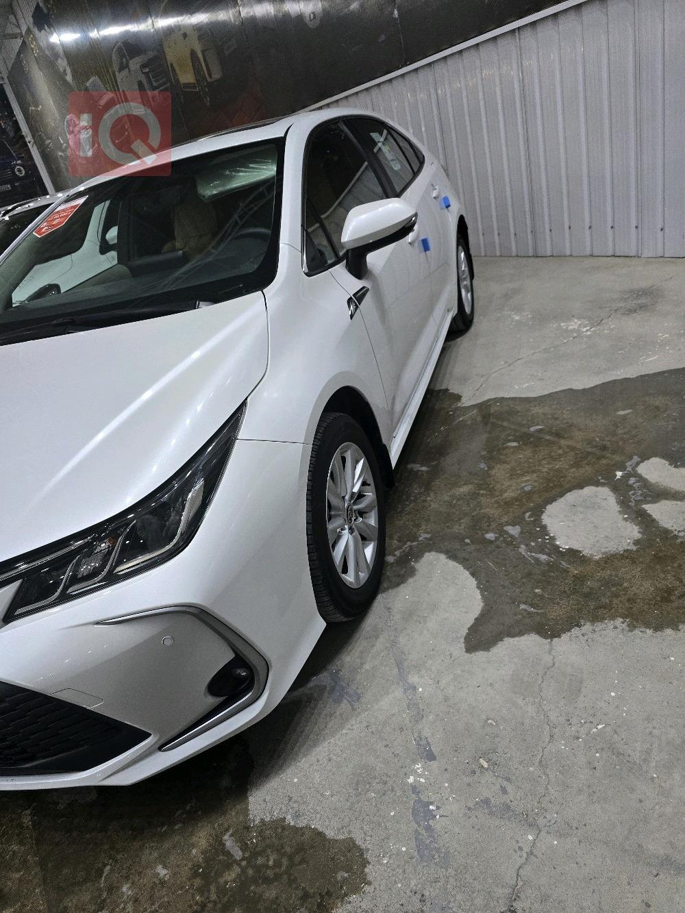 تۆیۆتا کۆرۆلا